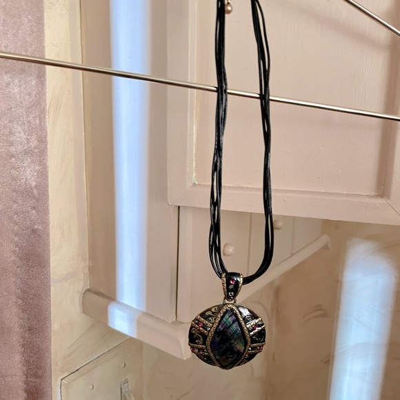 Chico’s Vintage Necklace - Picture 4 of 6